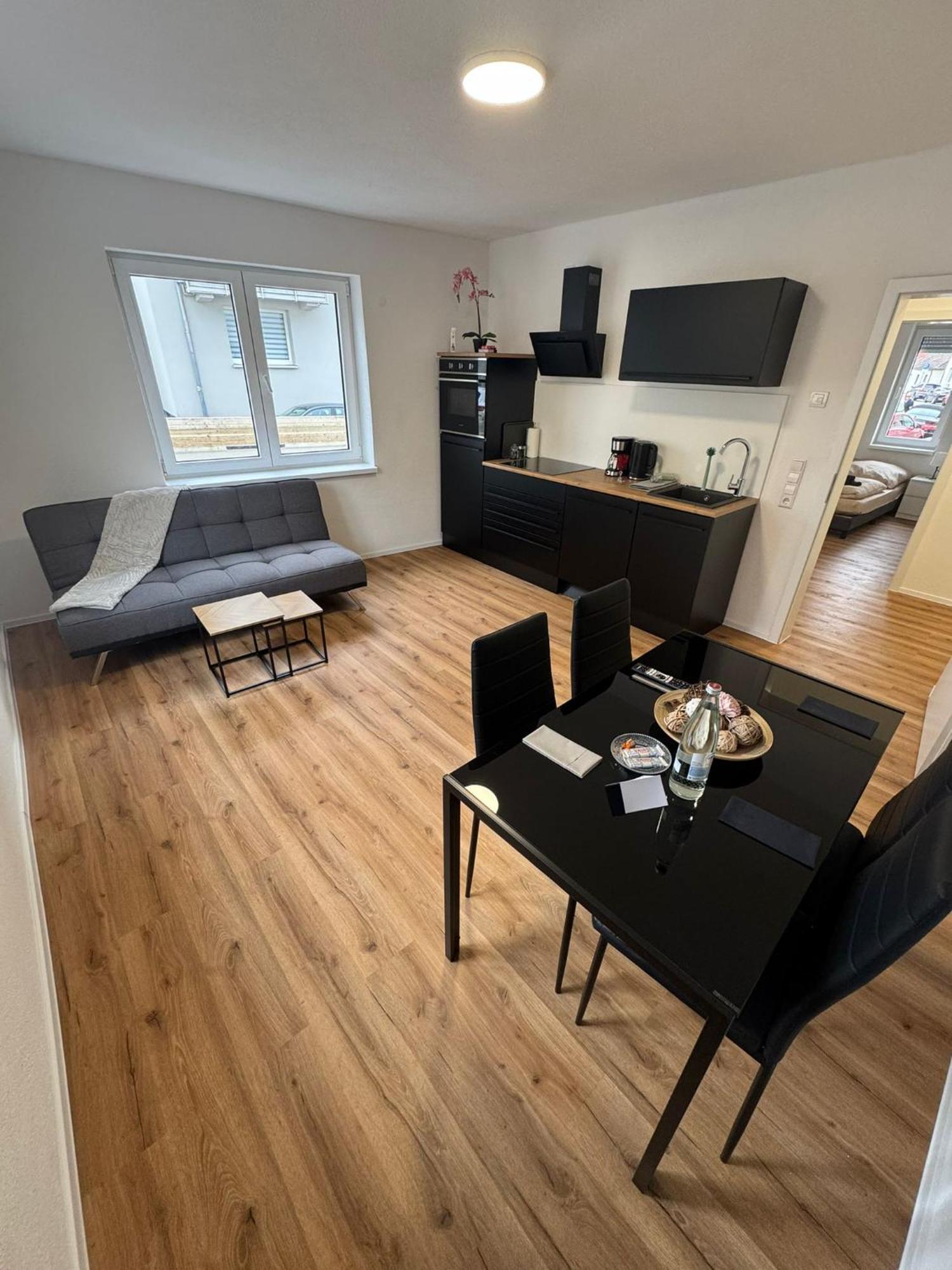 City One Apartment Friedrichshafen Esterno foto